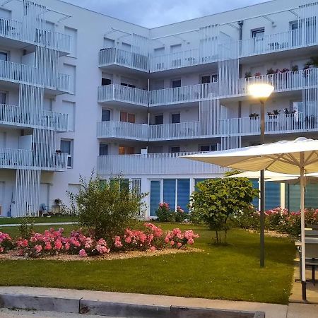 Domitys Les Pagelles Aparthotel Тулуза Екстериор снимка